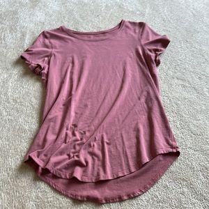 lululemon t shirt size 6